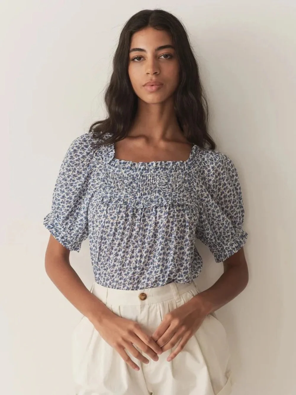 Doen Blue Frances Top in Cornflower Hillside Bloom Floral Print